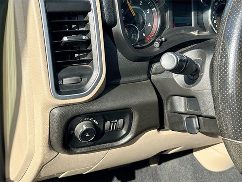 Used 2019 RAM 2500 Big Horn image 11