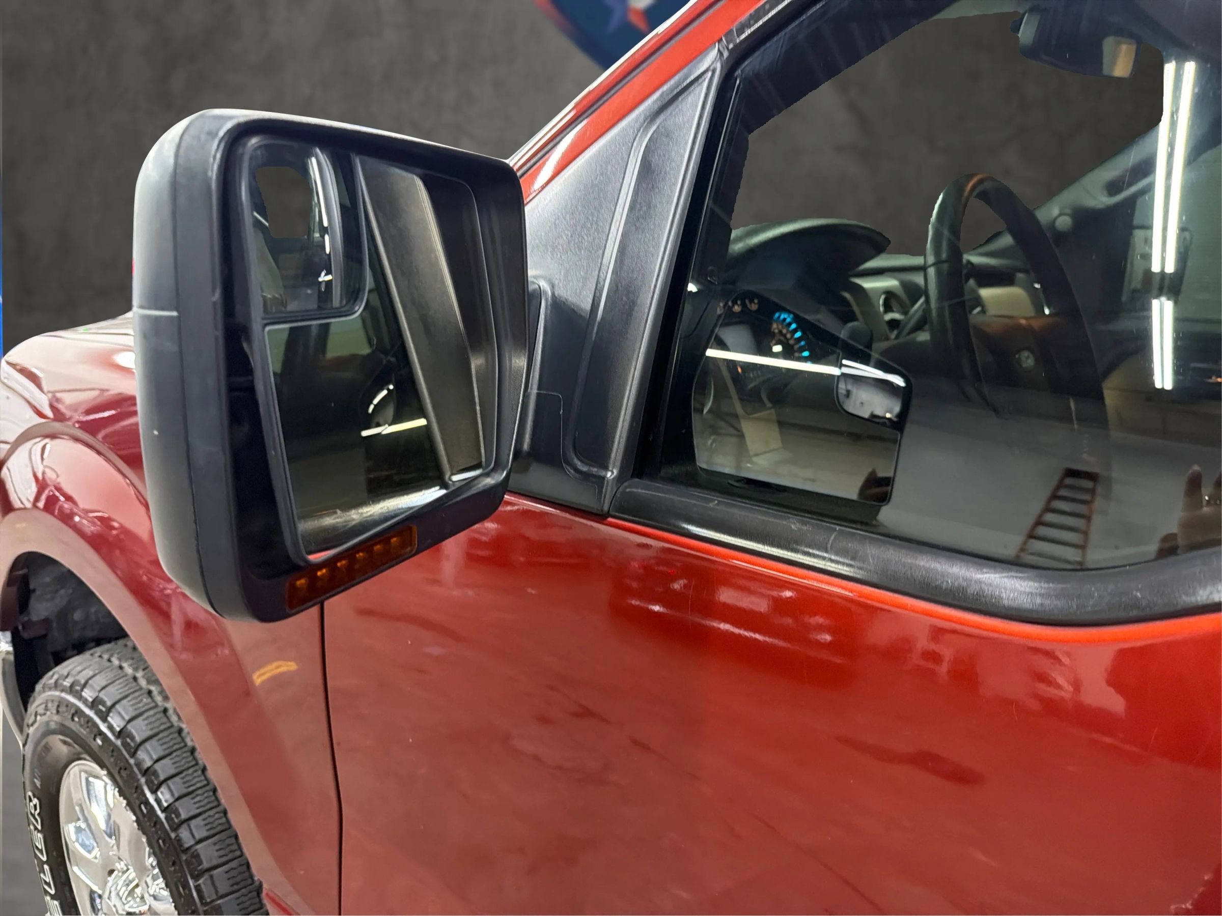 Used 2014 Ford F150 XLT w/ XLT Chrome Package RWD image 32
