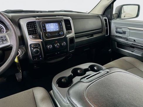 Used 2024 RAM 1500 Classic SLT image 23