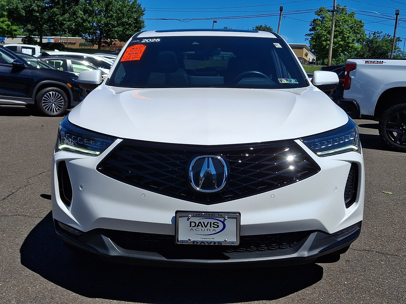 Certified 2025 Acura RDX w/ Advance Package AWD/4WD image 2