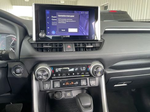 Used 2024 Toyota RAV4 XLE image 18