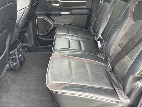 Used 2022 RAM 1500 Laramie AWD/4WD image 19