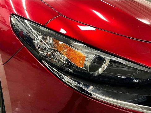 Used 2019 MAZDA MAZDA3 AWD Sedan w/ Preferred Package image 30