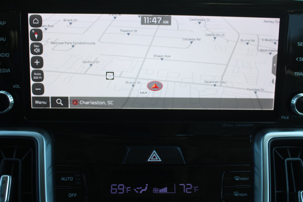 Certified 2023 Kia Sorento S w/ Panoramic Sunroof Package FWD image 44