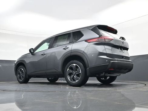 Certified 2026 Nissan Rogue SV w/ Cold Weather Package FWD image 41