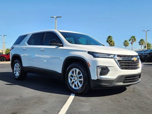 Certified 2023 Chevrolet Traverse LS image 7