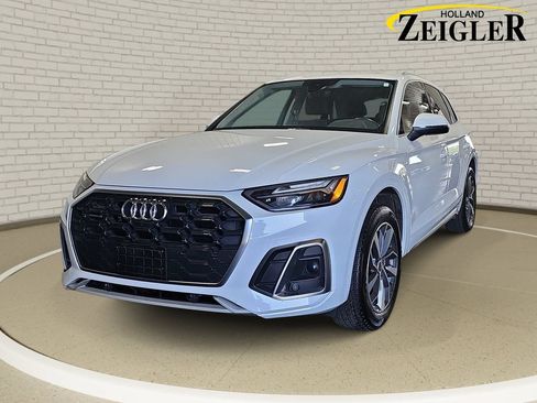Used 2023 Audi Q5 2.0T Premium Plus w/ Premium Plus Package AWD/4WD image 1
