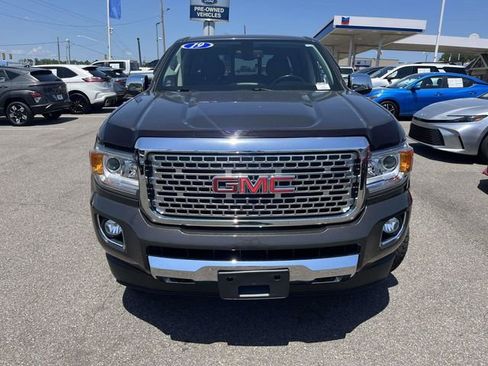 Used 2019 GMC Canyon Denali AWD/4WD image 2