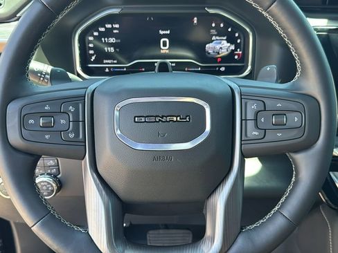 Used 2025 GMC Sierra 1500 Denali Ultimate AWD/4WD image 10
