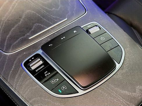 Used 2021 Mercedes-Benz E 350 4MATIC Sedan image 18