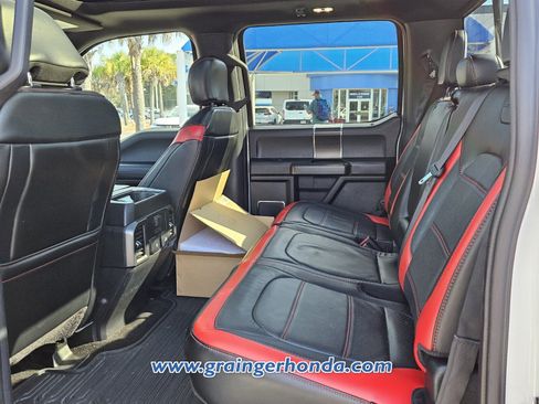 Used 2019 Ford F150 Lariat w/ Equipment Group 502A Luxury image 11