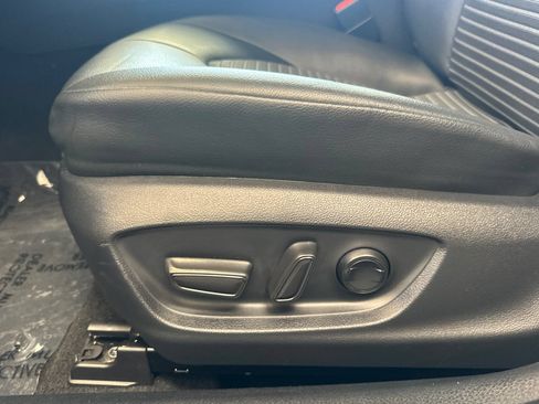 Used 2023 Toyota Camry SE w/ Audio Upgrade Package FWD image 14