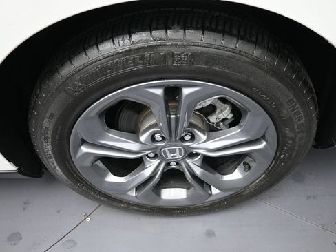 Used 2023 Honda Accord EX image 15