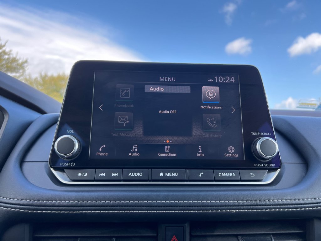 Certified 2023 Nissan Rogue SV FWD image 8