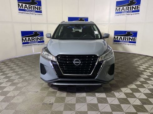 Used 2023 Nissan Kicks SV FWD image 12
