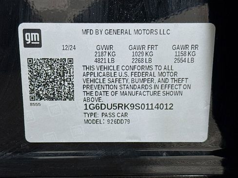 Used 2025 Cadillac CT5 Sport w/ Technology Package image 32