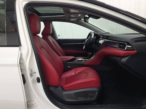Used 2020 Toyota Camry XSE AWD/4WD image 10