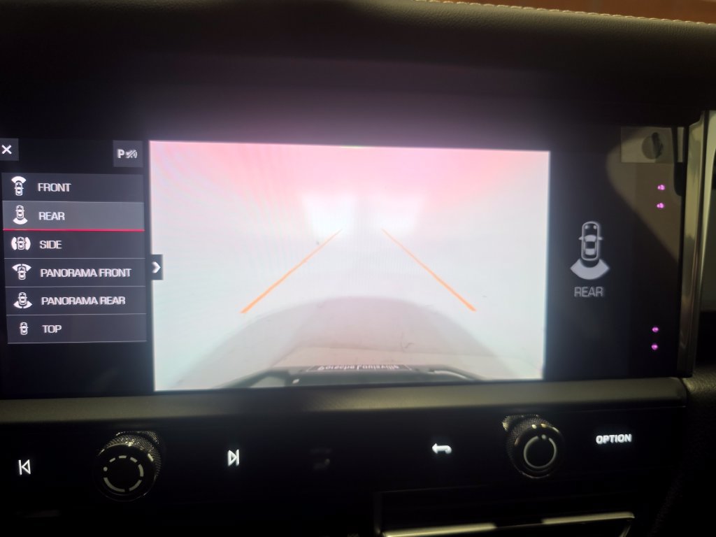 Certified 2026 Porsche Macan S AWD/4WD image 37