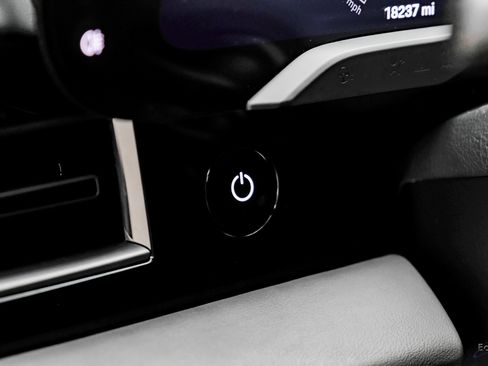 Used 2020 Porsche Taycan Turbo S image 66