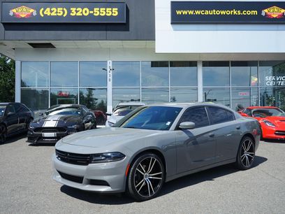 Used 2018 Dodge Charger SXT