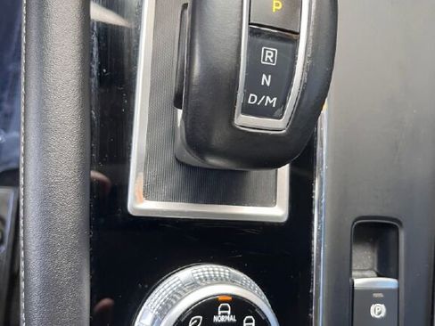 Used 2024 Mitsubishi Outlander SE image 21