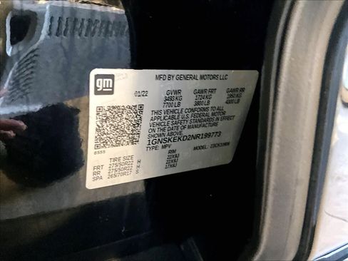 Used 2022 Chevrolet Suburban RST w/ Luxury Package image 37