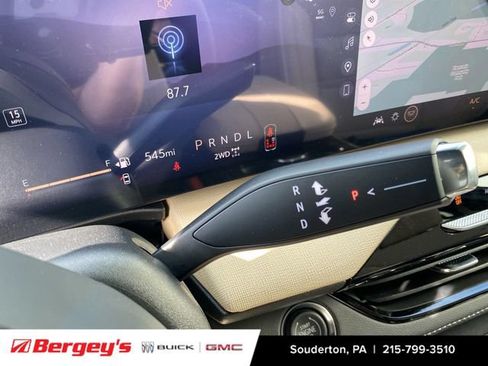 New 2026 Buick Enclave Preferred w/ Power Package AWD/4WD image 17