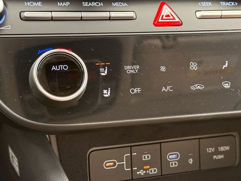 New 2026 Hyundai Sonata Limited image 21