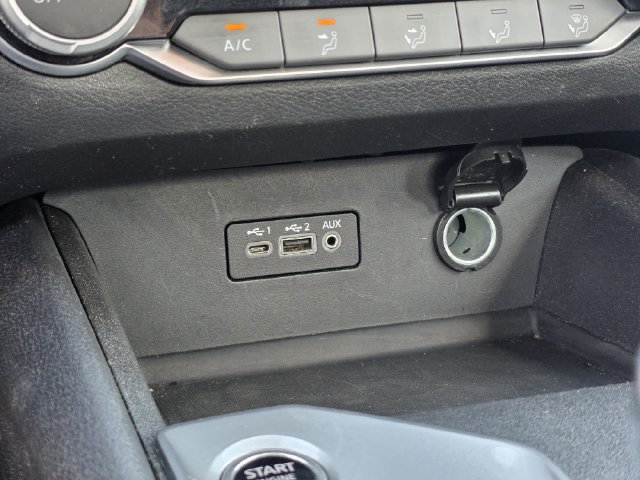 Used 2025 Nissan Altima 2.5 SV FWD image 21