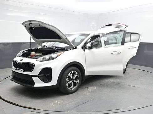 Used 2021 Kia Sportage LX w/ LX Fwd Popular Package image 46