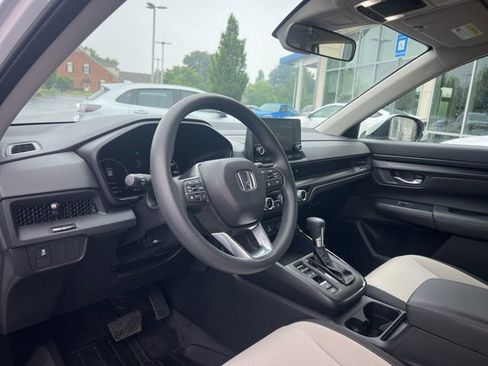 Used 2024 Honda CR-V LX image 12