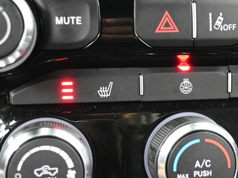 Used 2025 RAM 1500 Big Horn image 21