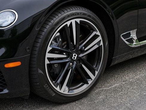Used 2023 Bentley Continental GT V8 AWD/4WD image 9