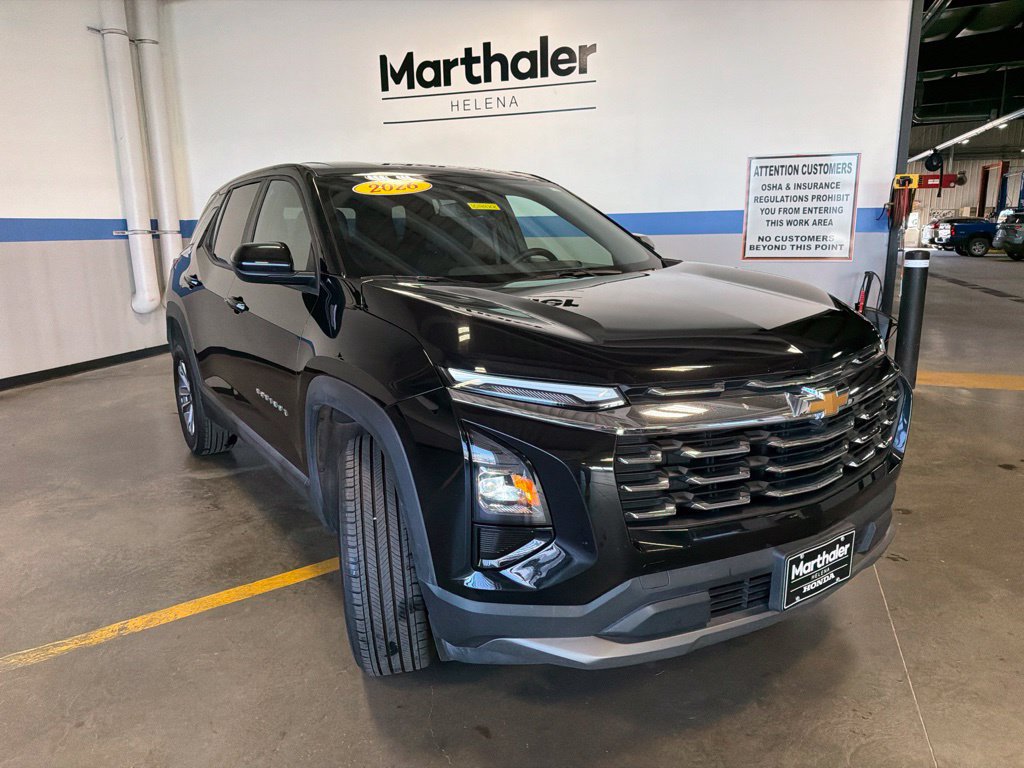 Used 2026 Chevrolet Equinox LT AWD/4WD image 3