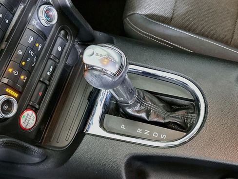 Used 2017 Ford Mustang Convertible RWD image 20