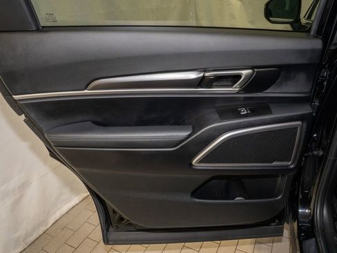 Certified 2024 Kia Telluride S w/ S Sunroof Package image 10