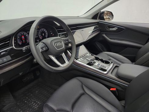 Used 2023 Audi Q8 Premium Plus w/ Premium Plus Package image 12