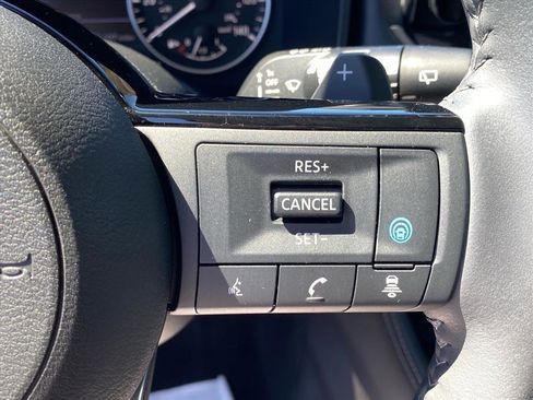 Used 2023 Nissan Rogue SL w/ SL Premium Package AWD/4WD image 18