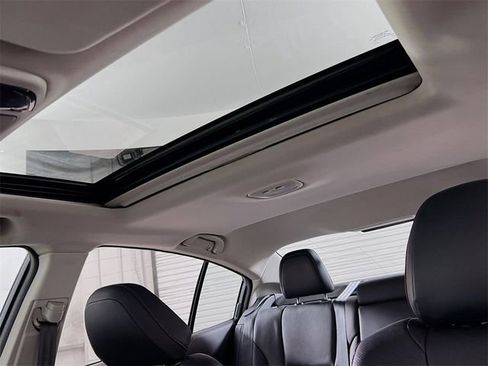 Used 2024 Subaru Legacy Limited image 14