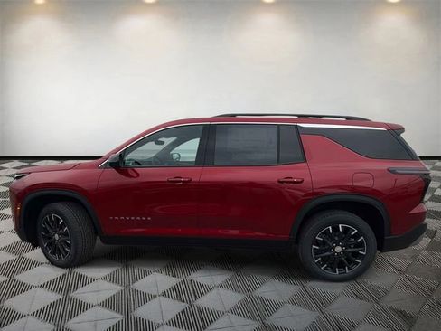 New 2026 Chevrolet Traverse LT w/ Enhanced Driving Package FWD image 8