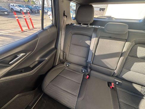 Used 2025 Chevrolet Equinox LT image 39