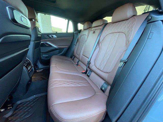 Used 2025 BMW X6 M60i AWD/4WD image 28
