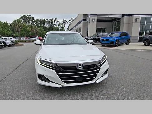 Used 2022 Honda Accord Touring image 19