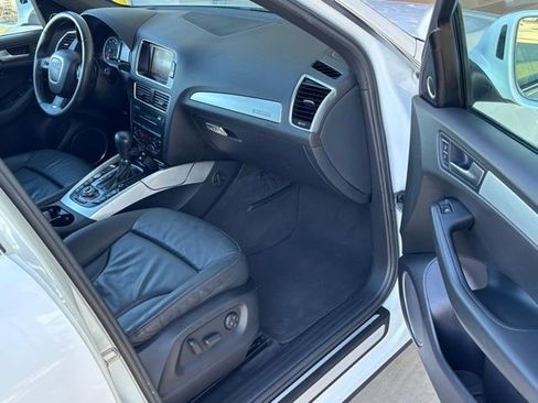 Used 2010 Audi Q5 3.2 Prestige image 35