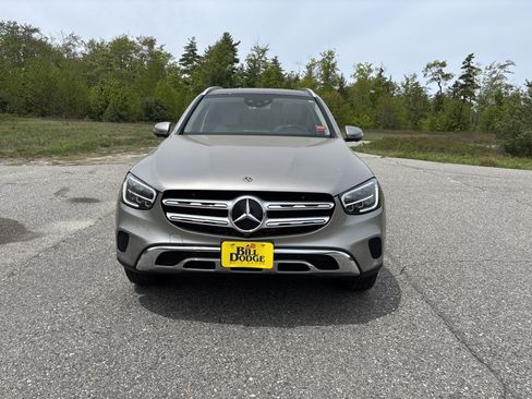 Used 2020 Mercedes-Benz GLC 300 4MATIC image 2