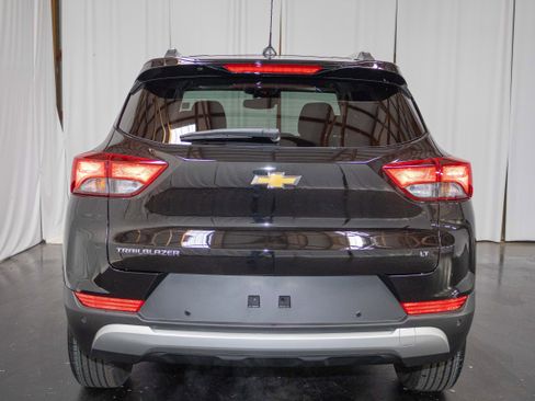 New 2026 Chevrolet TrailBlazer LT w/ Convenience Package image 3