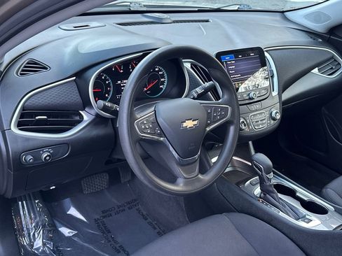 Used 2024 Chevrolet Malibu LT FWD image 16