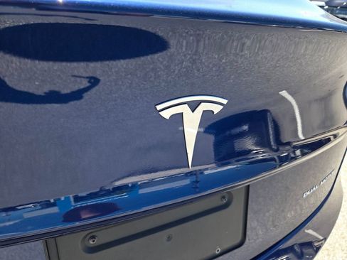 Used 2021 Tesla Model 3 Long Range AWD/4WD image 10