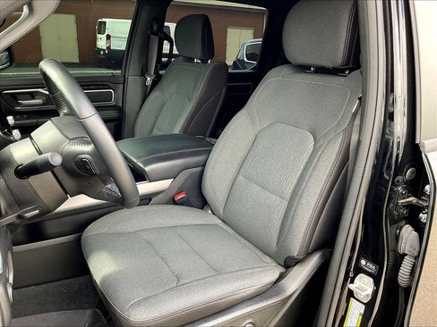 Used 2023 RAM 1500 Big Horn AWD/4WD image 10