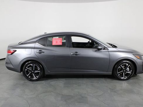 Certified 2024 Nissan Sentra SV FWD image 12